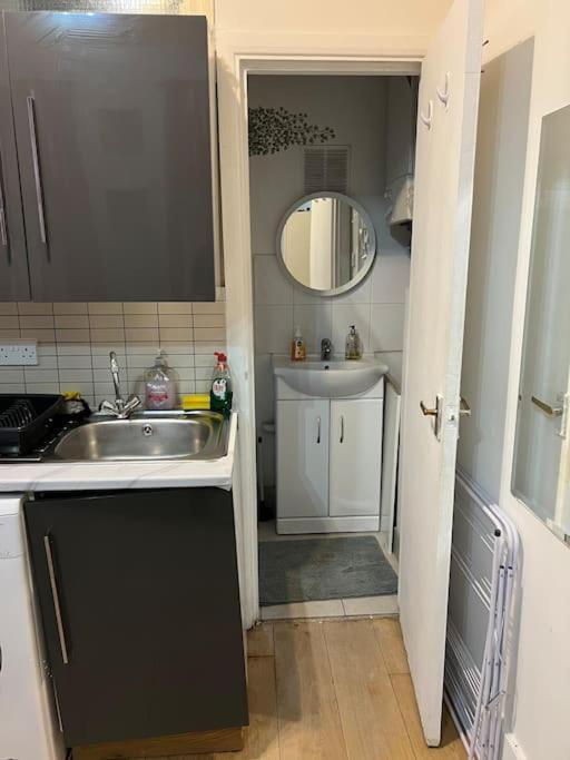 Studio Flat In Central London-Paddington Buitenkant foto